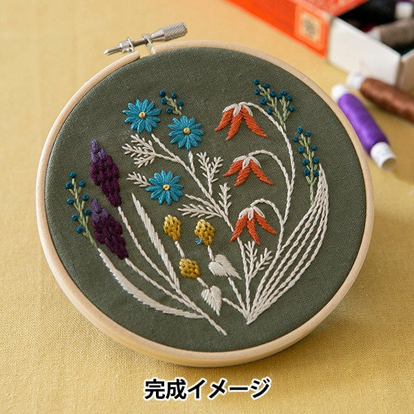 Piece (ピース) 刺しゅうキット 『野の花の刺繍フレーム Kahki (カーキ