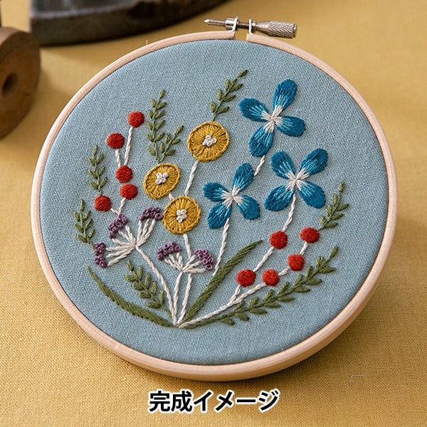 Piece (ピース) 刺しゅうキット 『野の花の刺繍フレーム Light blue