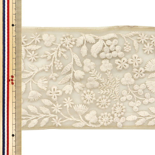 【数量5から】 手芸ブレード 『2024 インド刺繍ブレード ベージュ×ホワイト M-169I』