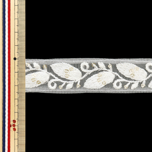 【数量5から】 手芸ブレード 『2024 インド刺繍ブレード ホワイト×ホワイト M-225M』