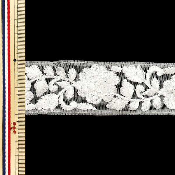 【数量5から】 手芸ブレード 『インド刺繍ブレード 約4cm幅 ホワイト M-522F』