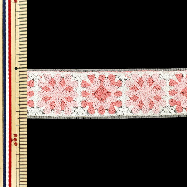 【数量5から】 手芸ブレード 『2025 インド刺繍ブレード 約3.5cm幅 ホワイト×ピンク 47630E』