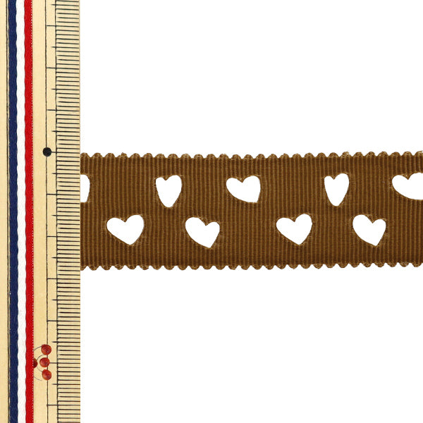丝带 “ Grosgrain”丝带 心脏大约28mm宽x 2m长棕色yrc2511-28"