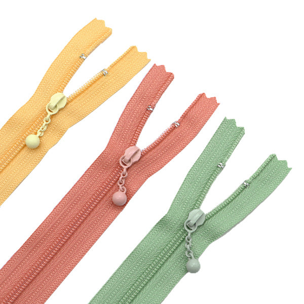 Reißverschluss "Makkaron Farbspule"Reißverschluss 3 Stücke 20 cm 3Smcrn-20yz" YKK