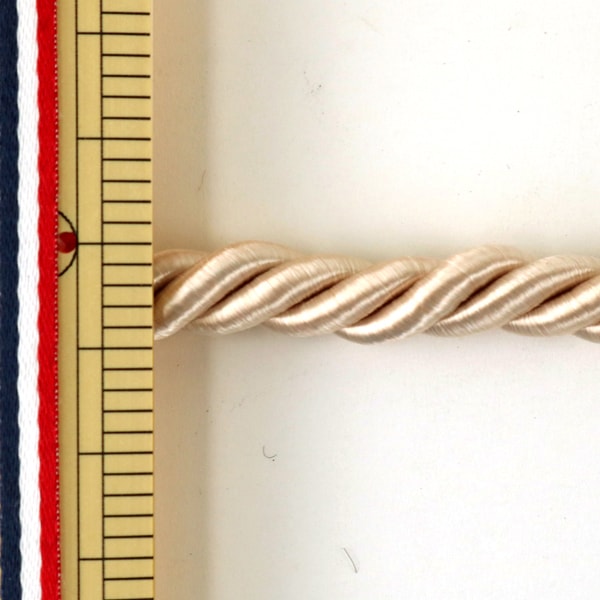 【数量5から】 手芸ひも 『ツイストコード 約8~10mm幅 アイボリー A KY-7-A5』