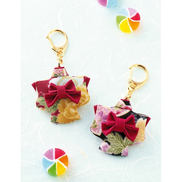 Kit di lavoro "Mini-kimono giapponese catena chiave realizzata senza cucire LH-95" Fibra Panami Panami Takagi