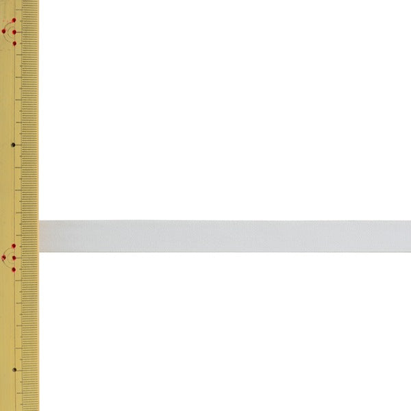 【数量5から】 リボン 『ポリエステル タフタリボン 幅約1.5cm 001番色 132-800-15-01』 DARIN ダリン