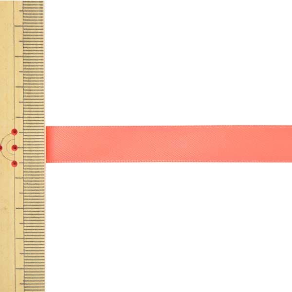 الشريط ``تم بيع لفة واحدة، من الساتان على الوجهينالشريط العرض حوالي 1.3 سم × لفة 10 أمتار تقريبًا.