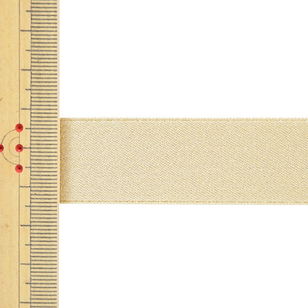 الشريط 『تُباع بقطعة واحدة من لؤلؤ الساتان』الشريط العرض تقريبا 2.2 سم × اللفة 3 م رقم 824 كريم 58866 بوصة