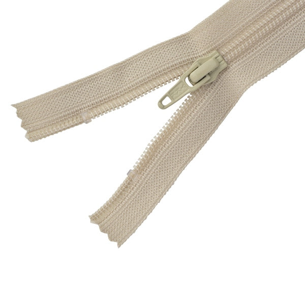 سحاب "تريكو مسطح 50 سم رقم 010 لون 25FK-50010" YKK