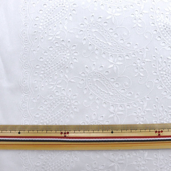 【数量5から】 生地 『綿ローン AOレース ホワイト M9242076-1』