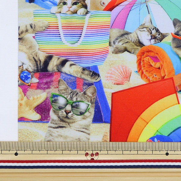 【数量5から】 生地 『USAコットン キャッツ・オン・ザビーチ マルチカラー CAT-CD8843』