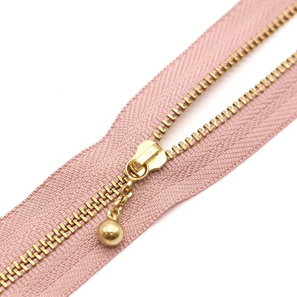 سحاب ``لون ذهبي مع الخرزسحاب 30 سم اللون 377 3MGC-30BLYZ” YKK