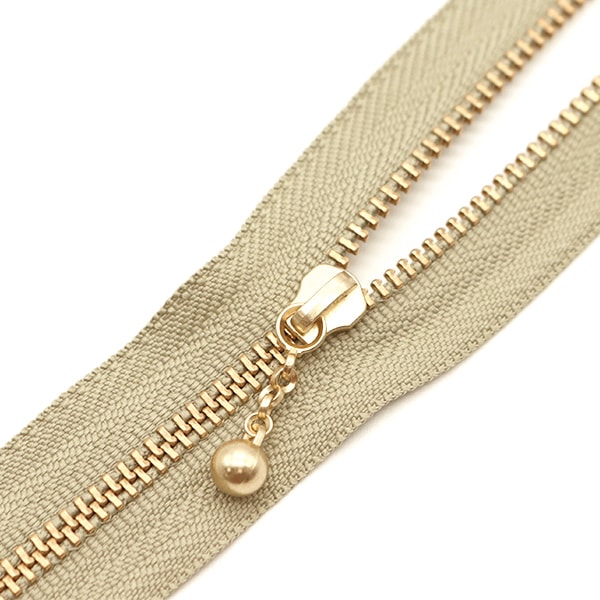 سحاب ``لون ذهبي مع الخرزسحاب 30 سم اللون 561 3MGC-30BLYZ” YKK