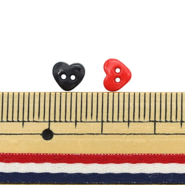 Miniature Craft "أجزاء مصغرة 2 فتحة أزرار على شكل قلب، ألوان متنوعة تقريبًا. 6 مم 20 قطعة DSA2210"