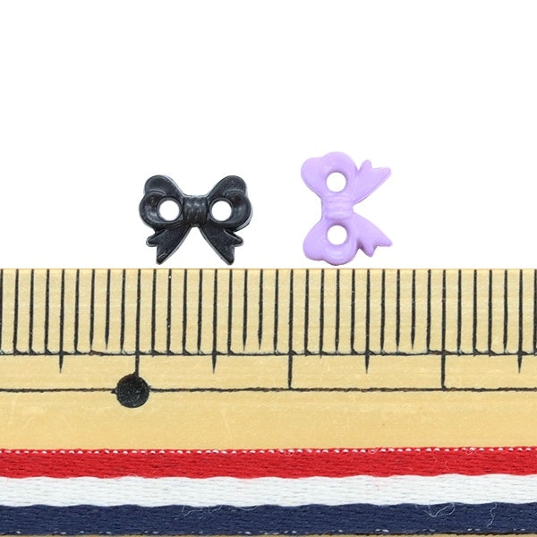 حرفة مصغرة "أجزاء مصغرة على شكل عقدة على شكل فيونكة وزر بألوان متنوعة تقريبًا. 6 مم × 8 مم 12 قطعة DSA2215"