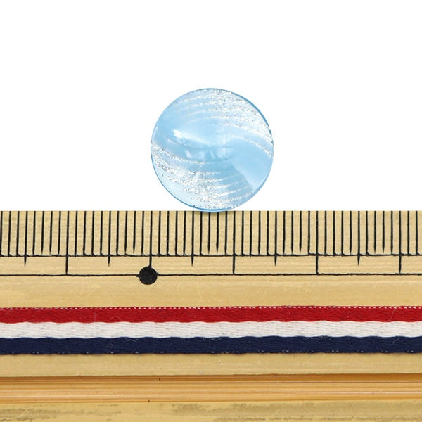 按鈕“與按鈕2023SS 51號1.5厘米82501-51-15”的腳