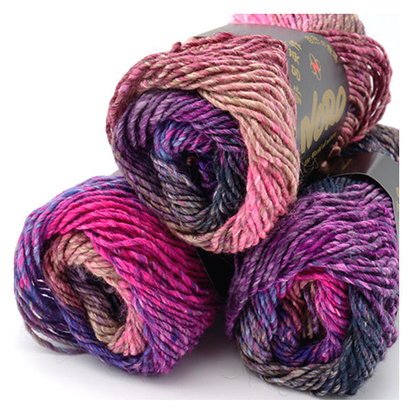 Fall and winterYarn "Silk Garden 205th color" NORO Hideaku Noro