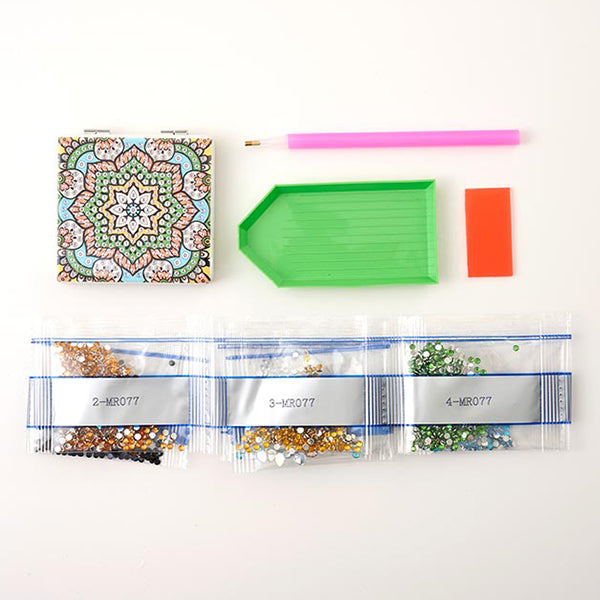 ビーズキット 『ダイヤモンドフィックス コンパクトミラー スクエア 幾何学模様 B 10-4919』