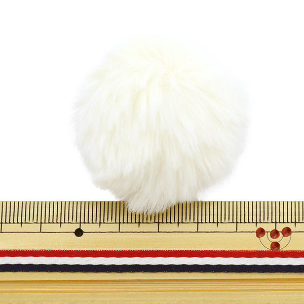 مادة الإكسسوار "Eco Fur Ball M بيج GN-75-20A-M2"