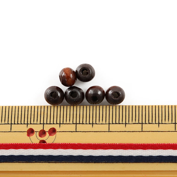 アクセサリー素材 『ウッドビーズ ラウンド 6mm こげ茶 35個入』