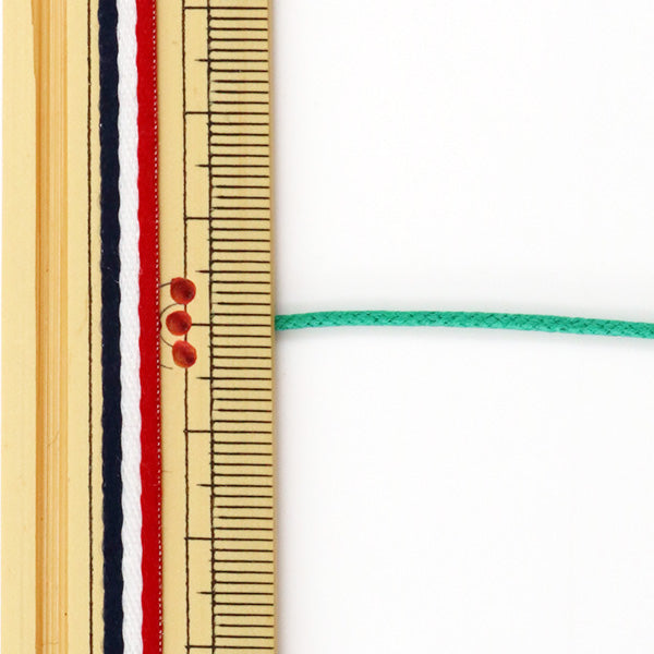 Geflochtene Kordel "Romantikcode 1,5mm grün" in Markenart Fairy Art