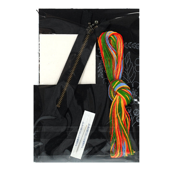 Embroidery Kit "Wild Garden Berry 580" Totsuka embroidery