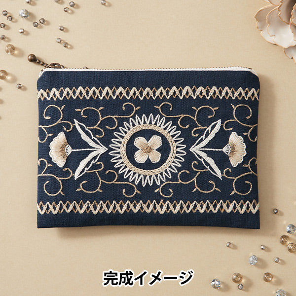 戸塚刺繍　和柄　束ね熨斗紋様　タペストリー 刺しゅうキット 『アラベスク ネイビー 577』 戸塚刺しゅう – Yuzawaya