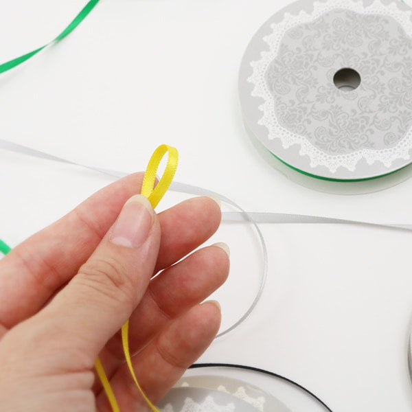 リボン 『両面サテンリボン 幅3mm×約10m巻 アイボリー』