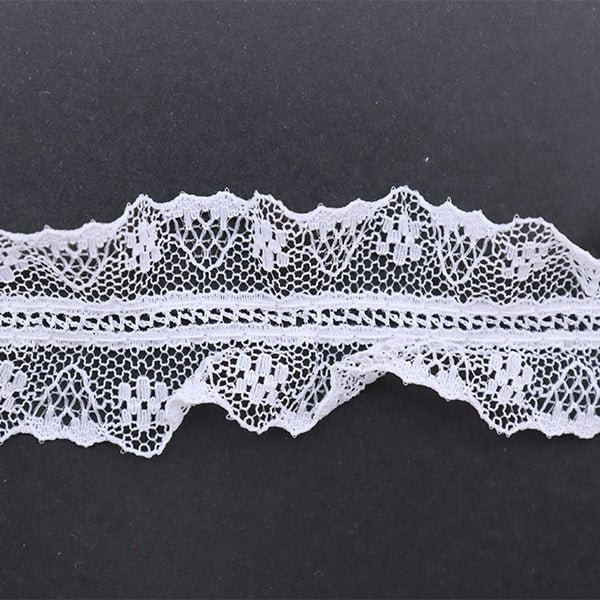 【数量5から】 レースリボンテープ 『ラッセルフリル 1番色 12412-1』