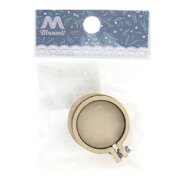 Embroidery frame "miniature embroidery frame round 3cm x 3.5cm za0782"