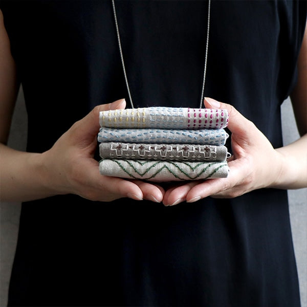 刺しゅう布 『花ふきん布パック ピークス 白 H-1119』 Olympus オリムパス