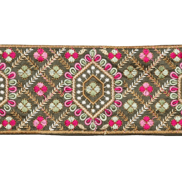 【数量5から】 手芸ブレード 『2023 インド刺繍ブレード グリーン×ピンク 3470I』