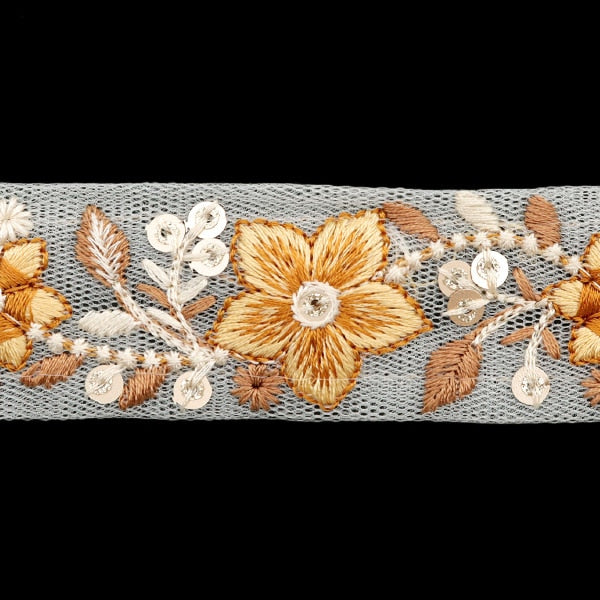 【数量5から】 手芸ブレード 『2024 インド刺繍ブレード ホワイト×イエロー 47202H』