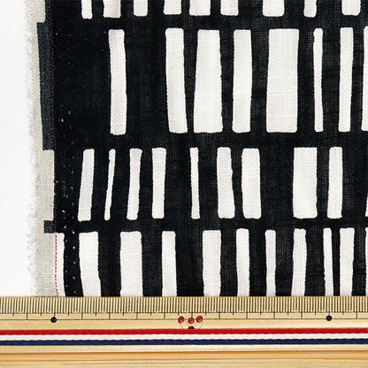 [Cantidad a partir de 5] Tela "Nordicgeometría de impresión de lino Toromi Black X White liryp-ng-bkwh"