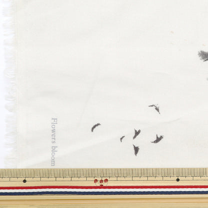 [Quantité à partir de 5] Tissu "Les fleurs de soie en coton fleurissent egx-11260-1b" KOKKA