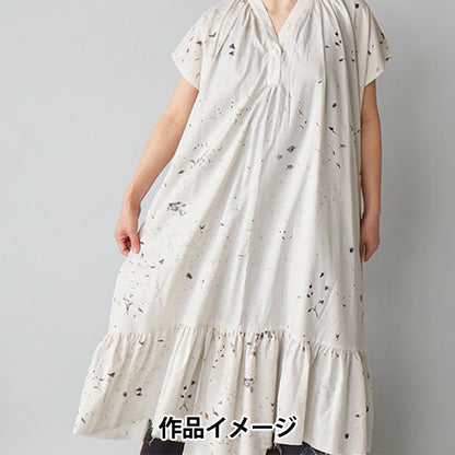 [Quantité à partir de 5] Tissu "Les fleurs de soie en coton fleurissent egx-11260-1b" KOKKA