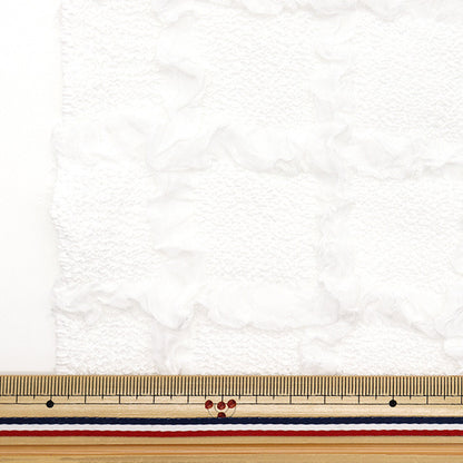 生地 『エンボス格子 トレンドファブリック カットクロス 約115cm×50cm ホワイト TF-76C-W』 KIYOHARA 清原