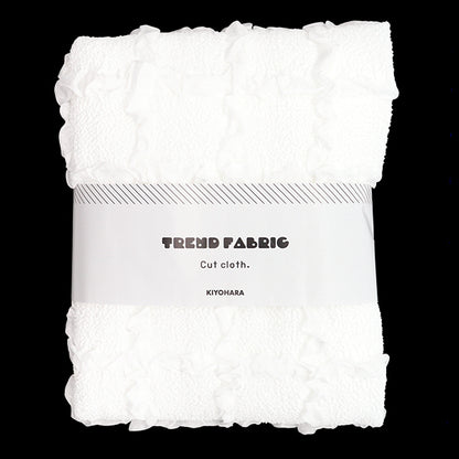 生地 『エンボス格子 トレンドファブリック カットクロス 約115cm×50cm ホワイト TF-76C-W』 KIYOHARA 清原