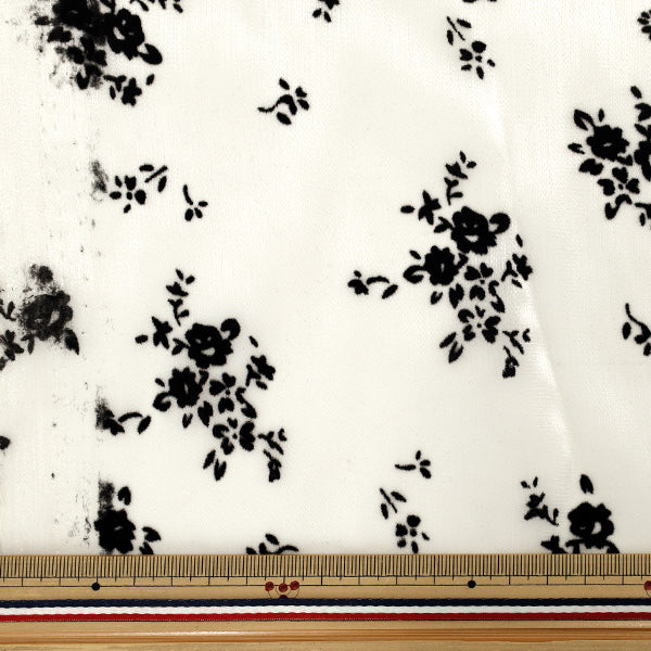 [Anzahl ab 5] Stoff "Organdy flockiges schwarzes Blumenelfenbein FL-FLBK-IV“