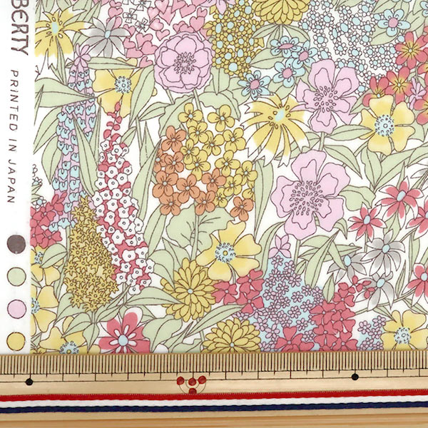 [Dalla quantità 5] Tessuto "Liberty Liberty Print tana de pelouse Kiara 3635047-ze" Liberty Japan