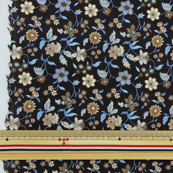 [来自数量5] 织物 "自由自由印刷 塔纳草坪 凯瑟琳法院3632102-SD22B" Liberty Japan