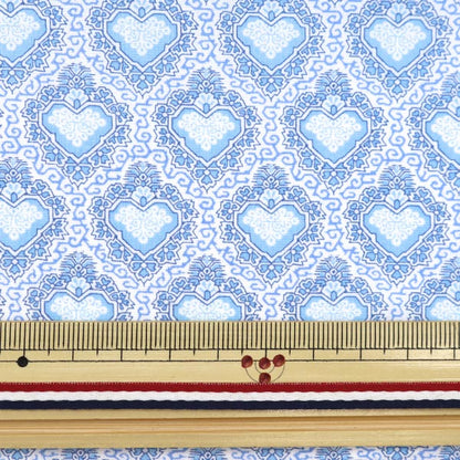 [来自数量5] 织物 "自由自由印刷 塔纳草坪 红心之王3632107-22CT" Liberty Japan