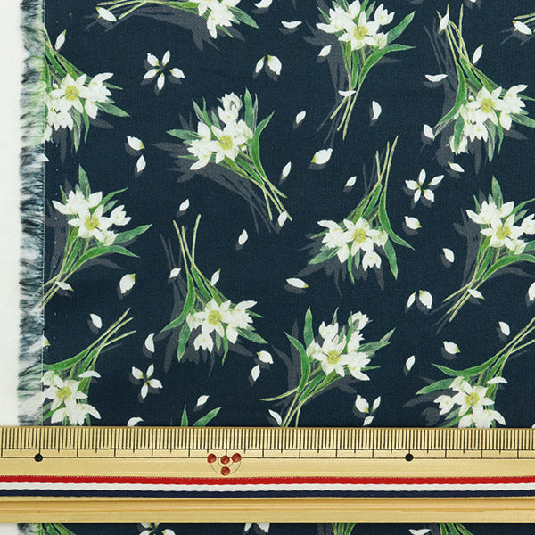 [來自數量5] 織物 "Liberty Flora Love系列舞蹈花瓣3636420-C" 日本自由