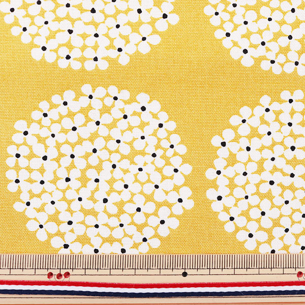 [Quantity from 5] Fabric "Uhayako Cloth No. 10 Canvas Hydrangea Pattern UP5553-H Mustard" COTTON KOBAYASHI