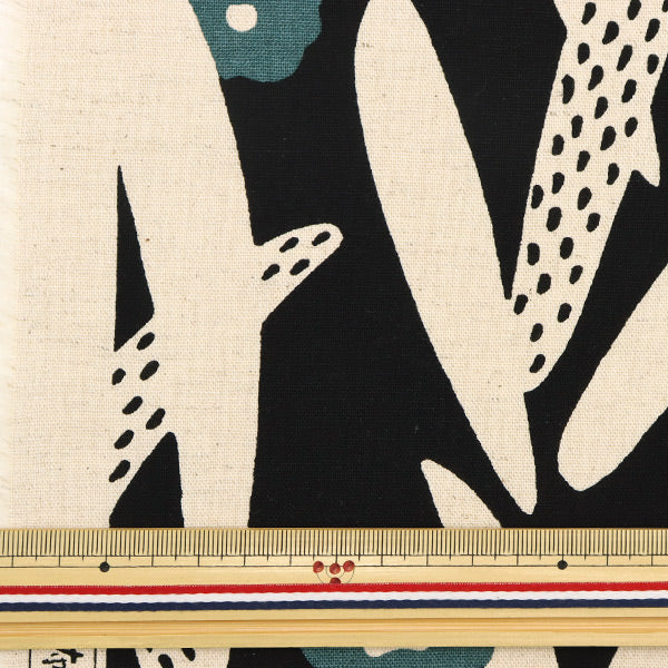 【数量5から】 生地 『綿麻キャンバス サボテンの花 黒 UP5783-D』 COTTON KOBAYASHI コットンこばやし 小林繊維
