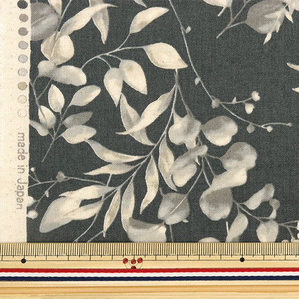 【数量5から】 生地 『綿麻シーチング 花柄 ダークグレー 99203-1E』