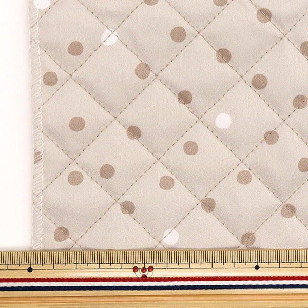 生地 『すごく水をはじく抗菌防臭超撥水ポリエステルキルト カットクロス 約128cm×80cm ドット ベージュ CQHP-SC-DO-BE』