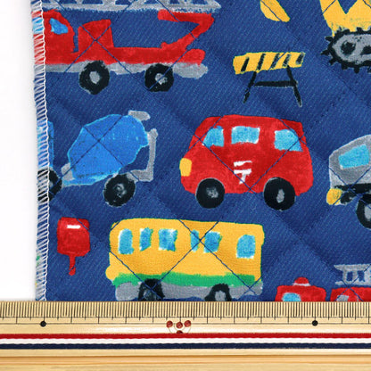 生地 『すごく水をはじく抗菌防臭超撥水ポリエステルキルト カットクロス 約128cm×80cm クレヨン車 ネイビー CQHP-SC-CR-NV』