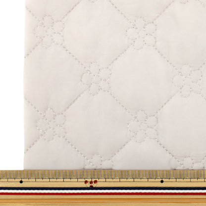 生地 『カジュアルキルトカットクロス フラワー小 約65×80cm ピンクベージュ CQ-CA-3PB』